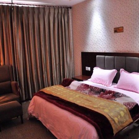 Jiuzhaigou Man Jiang Hong Hotel Дзиуджайгоу Екстериор снимка